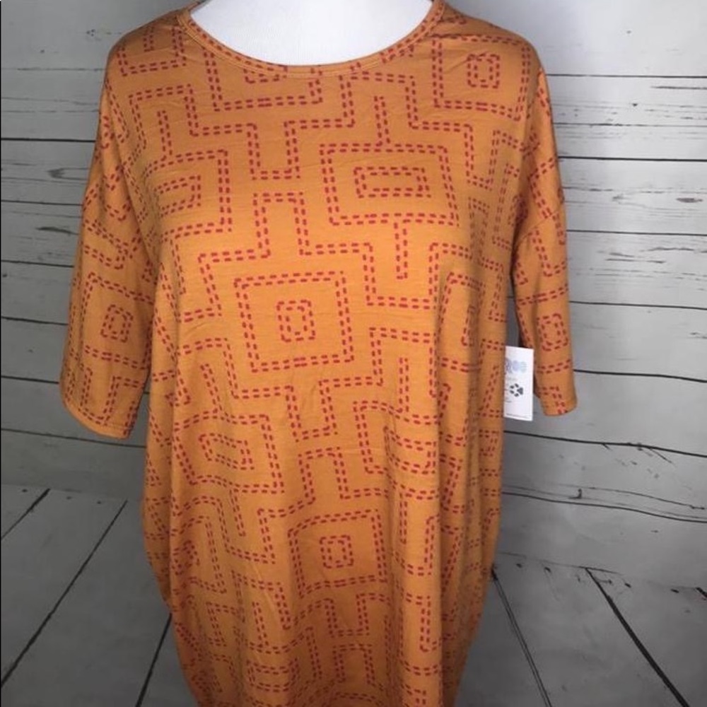 NWT Lularoe Irma Tunic